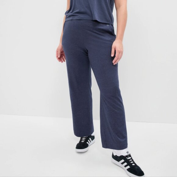 GAP Pants - Gap Fit Relaxed Brushed Tech Jersey Straight Leg Pants